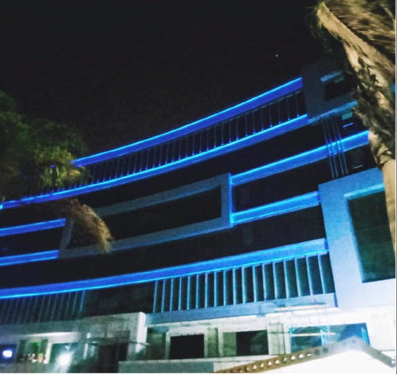 Structural facades (Malls )